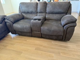 Electric Recliner Couches