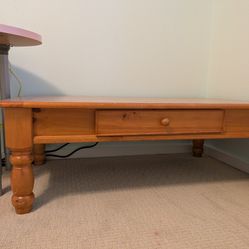 Country Style Pinewood Coffee Table - Free