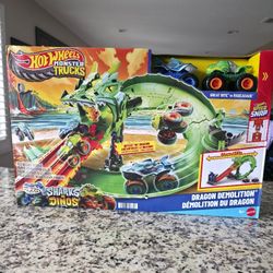 Hot Wheels Monster Trucks Sharks vs. Dino Dragon Destruction Playset And 2 Toy Trucks