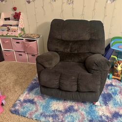 Rocker Lay-Z-Boy Recliner Dark Blue Gray