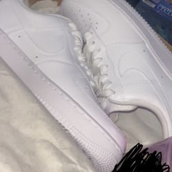 (Never Worn )Brand New Air Force 1s ( Witch Crease Protectors)