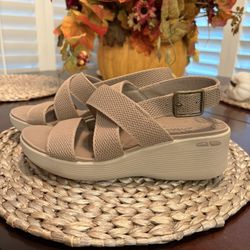 Sketchers Pier Lite Night Owl Wedge