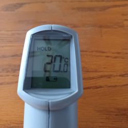 Raytek MINI TEMP IR THERMOMETER -0 TO 500F manual included.