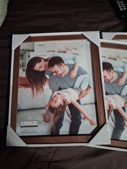 Malden 8x10 picture frames