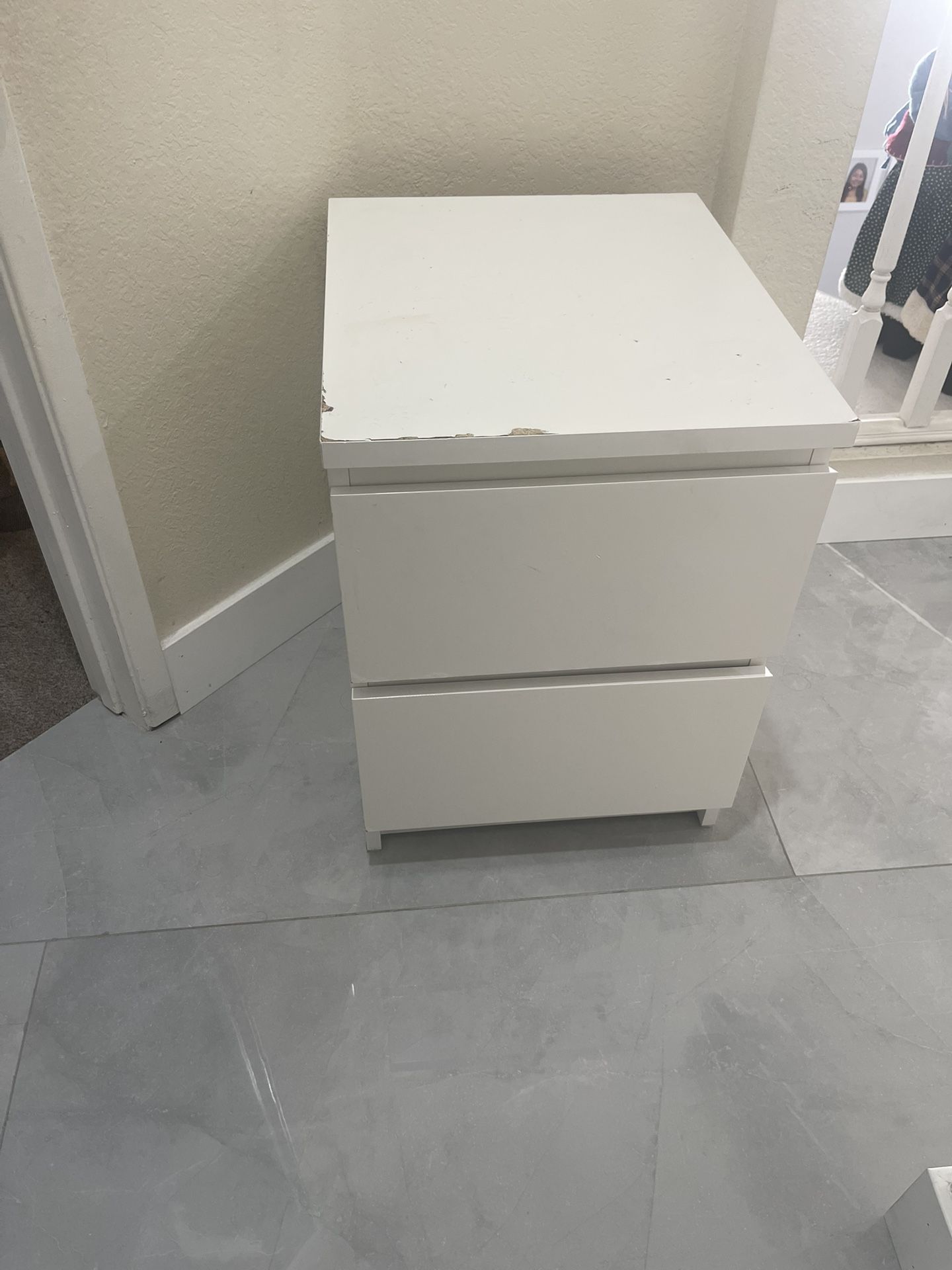 Nightstand 2 Drawers 