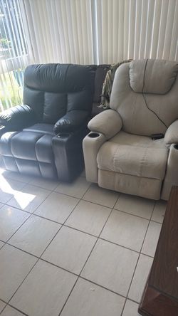 2 Recliners ( SOLD SEPARATELY )