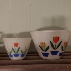 Vintage Anchor Hocking FireKing Tulip Bowls, Mid Century Splashproof Mixing Bowls,