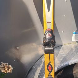 Rossignol CUT 9.9 Skis with Bindings – 180 cm