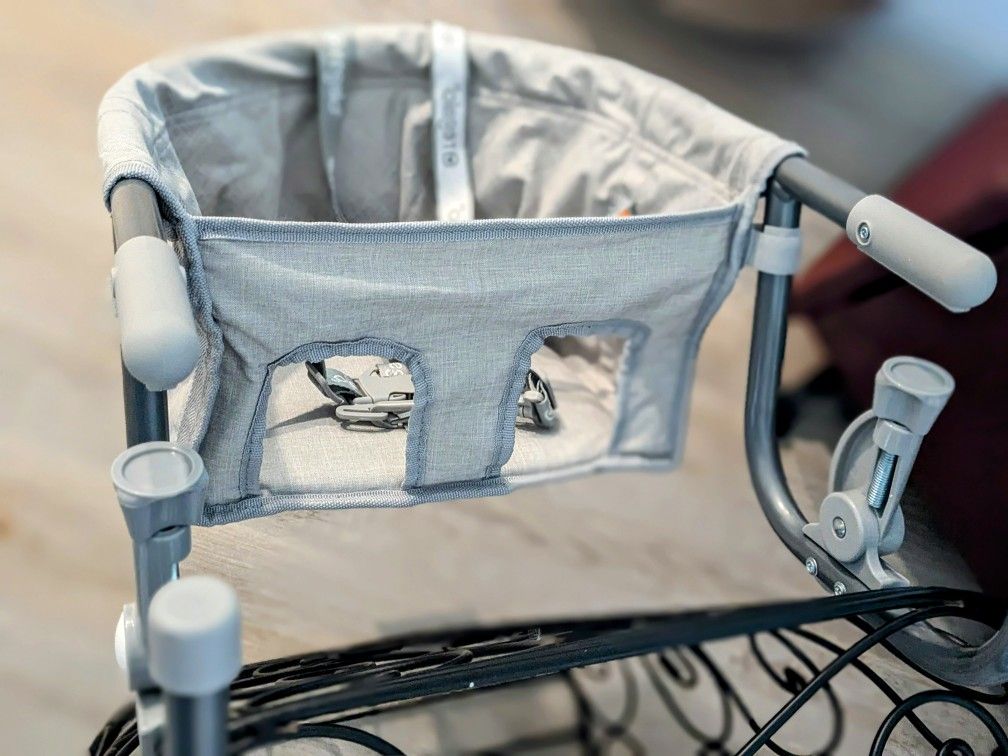Regalo Easy Diner Hook-On High Chair/Baby Seat