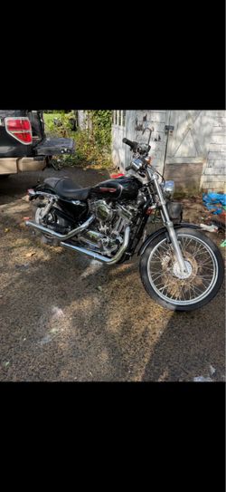 Harley-Davidson Sportster 1200 fuel injected - recently serviced