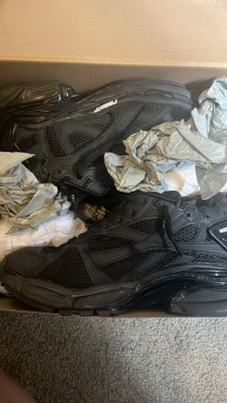 BALENCIAGA RUNNER