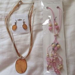 2 NECKLACE & EARING SET