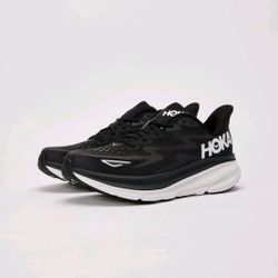 Hoka Clifton 9 Women Black White - Size 7.5