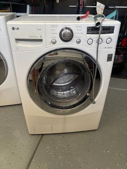 LG White Washer & Dryer Set
