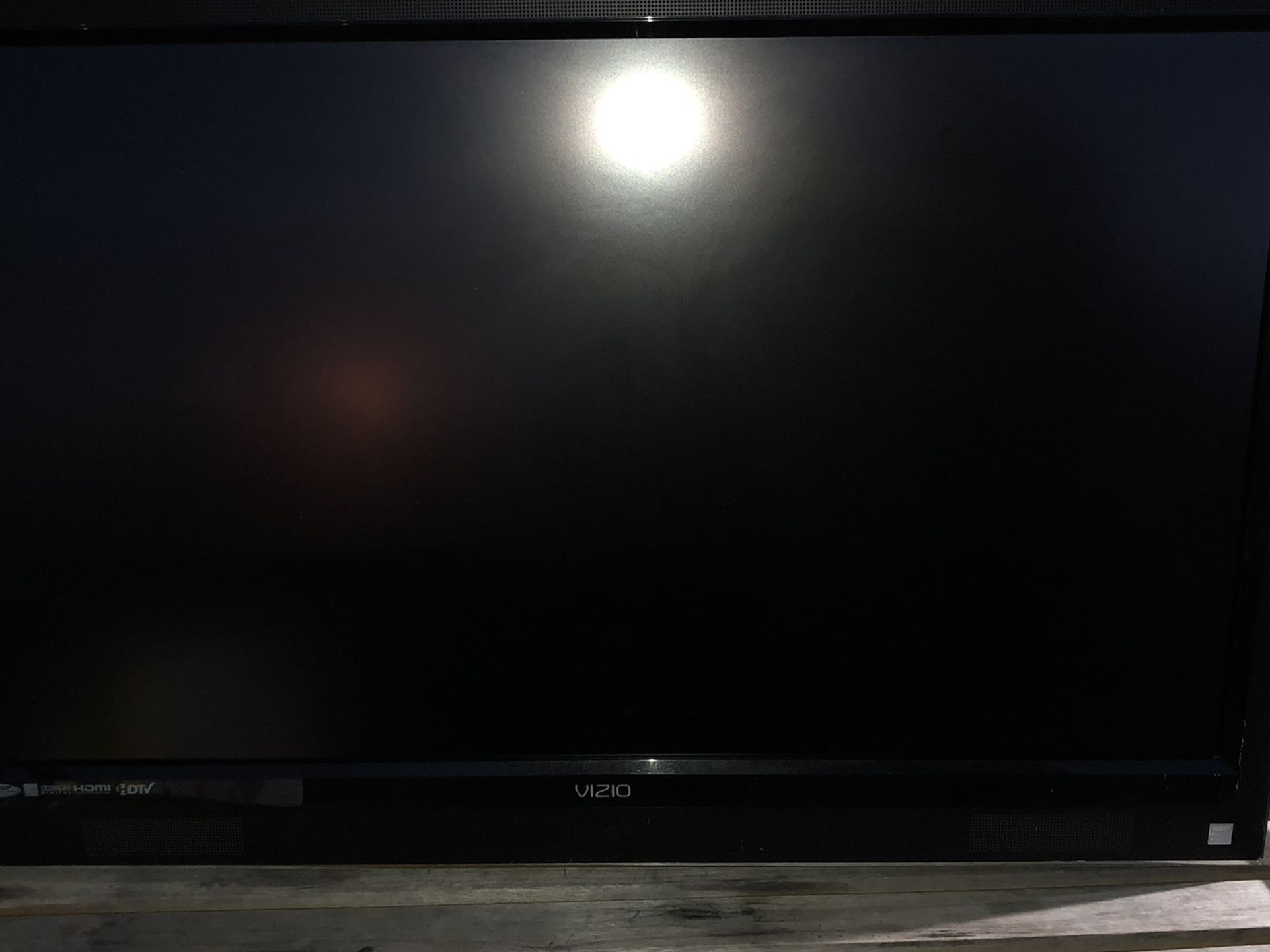 47 Inch Visio With Wall Mount