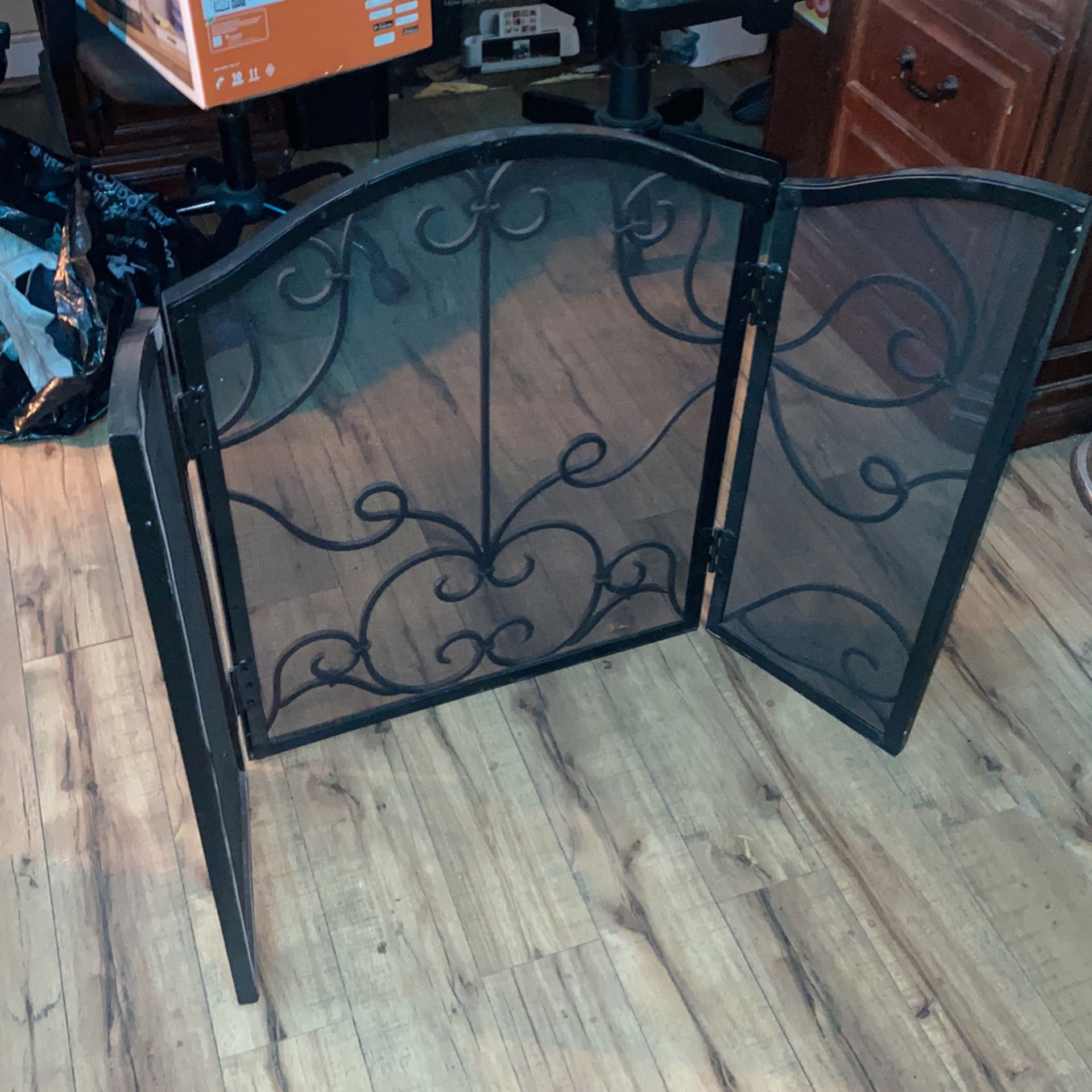 Metal Trifold Fireplace Cover/guard 
