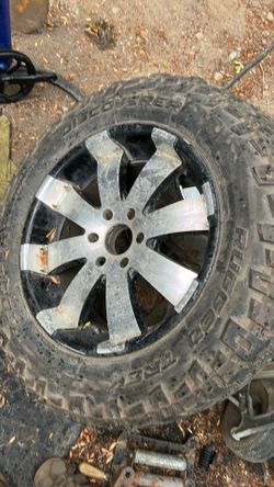 6lug 20inch aluminum all matching 285/55R20