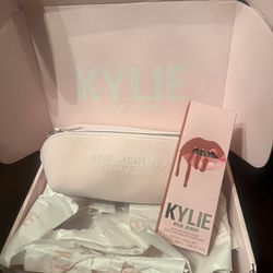 Kylie Lip Kit Dolce K