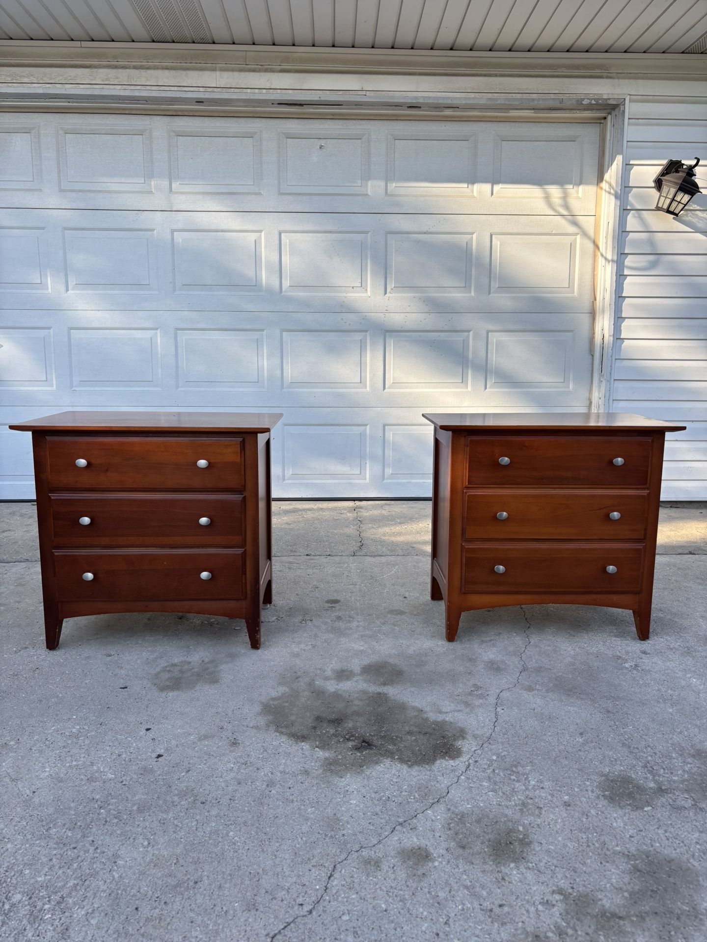 ‼️Impressions By Thomasville PAIR OF 3 DRAWER NIGHTSTANDS‼️FOR SALE 300$ OR BEST OFFER‼️DELIVERY AVAILABLE🚚