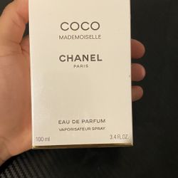 Coco Chanel Mademoiselle 