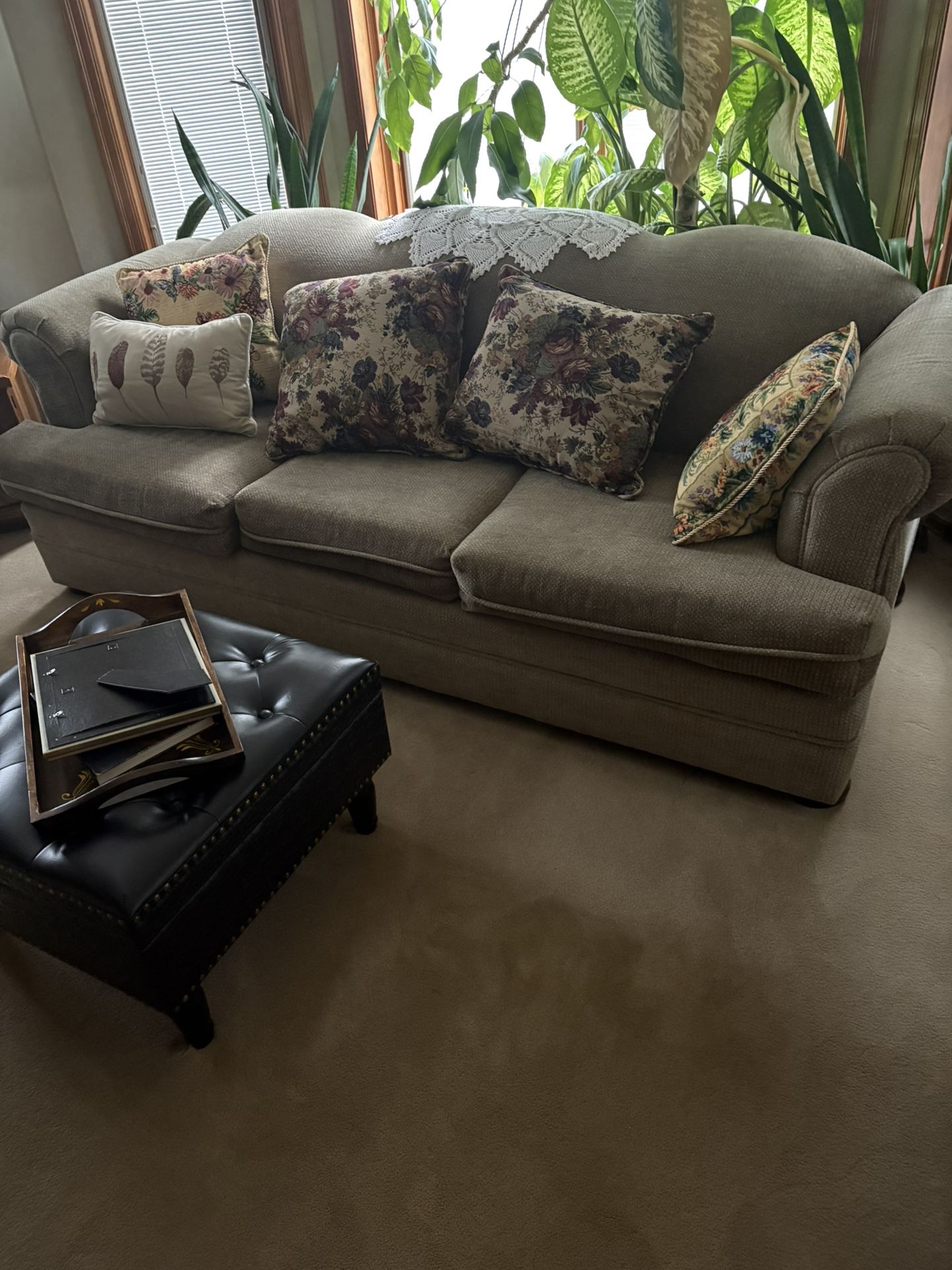Couch Set