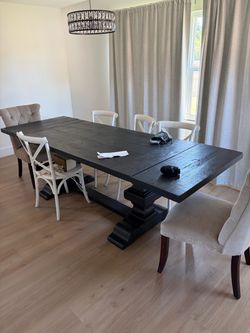 Restoration Hardware Dining Room Table