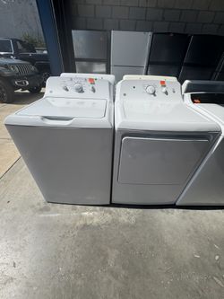 Washer And Dryer Excellent Condition 
