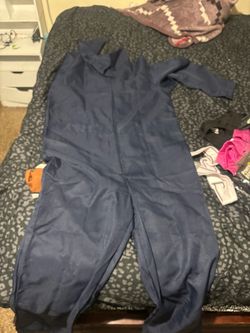 costume