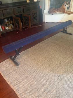 Adjustable balance beam