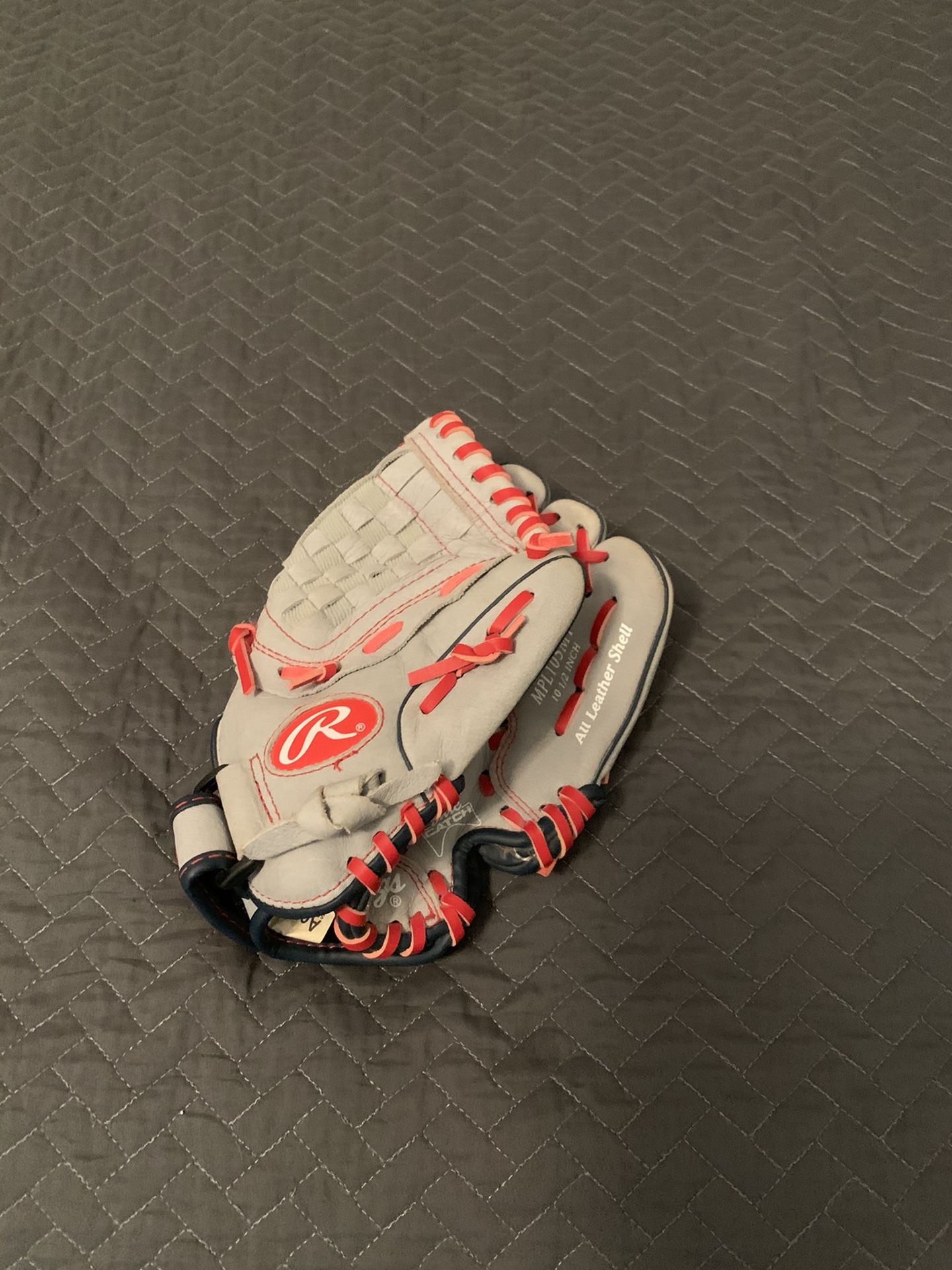 Rawlings Kids Mike Trout 10.5” Glove
