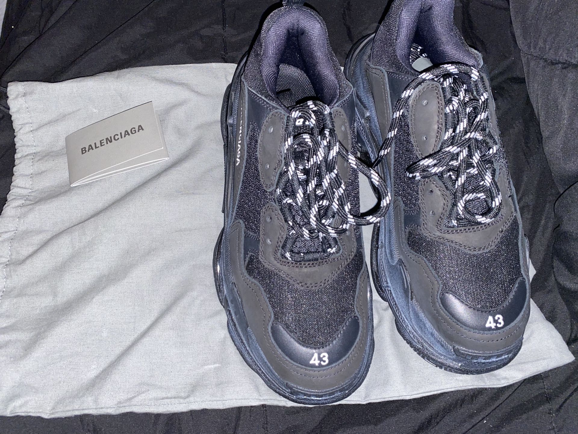Balenciaga triple s black size 10 US