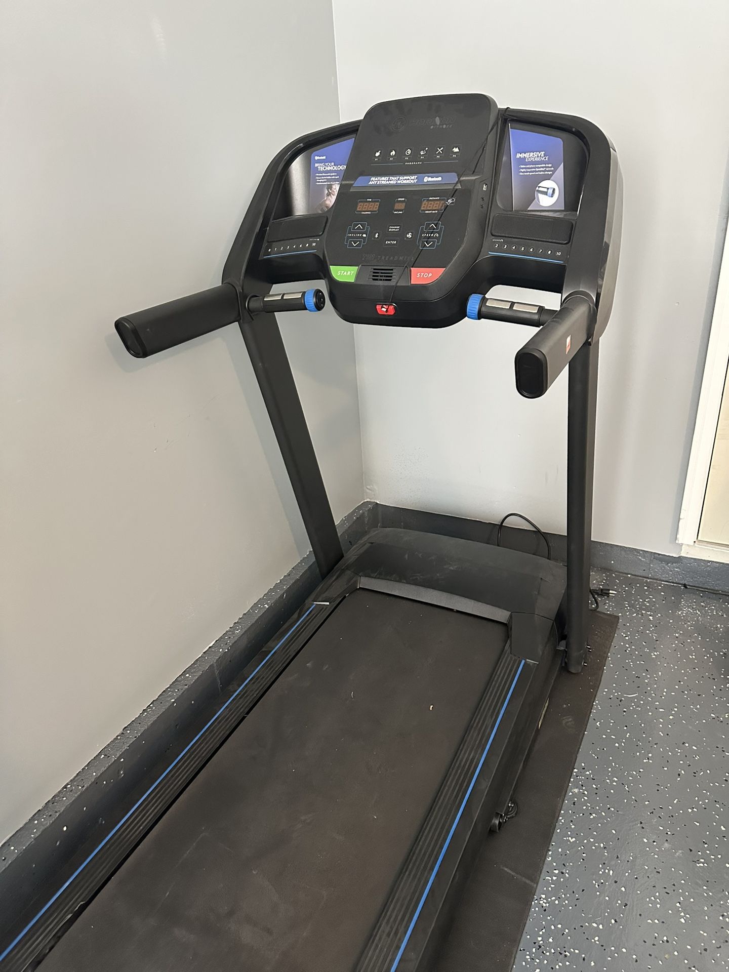 Treadmill - Lightly Used.