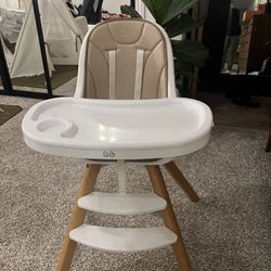 HT High Chair