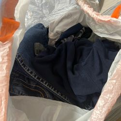 bag ofbkid clothes 