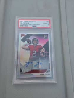 2021 Donruss Optic Kyle Trask Rookies Autograph PSA 8