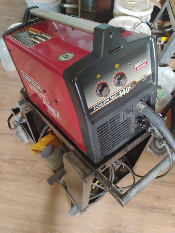 Mig Welder.      Lincoln 140