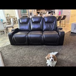 Leather Sofa With Recliners