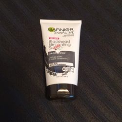 $3 Each (5 Available) Garnier Skinactive Blackhead Eliminating Scrub W/ Charcoal 5oz