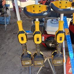 DEWALT
20V MAX 14 in. Brushless Cordless Battery Powered Foldable String Trimmer (Tool - Only)