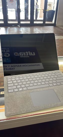 Surface Laptop 2 