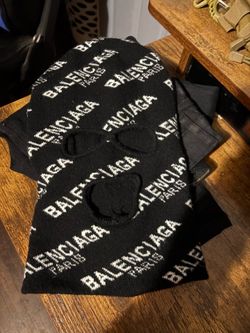 Balenicaga ski  mask (used)