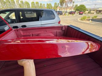 2003-2007 Chevrolet Silverado HD Hood