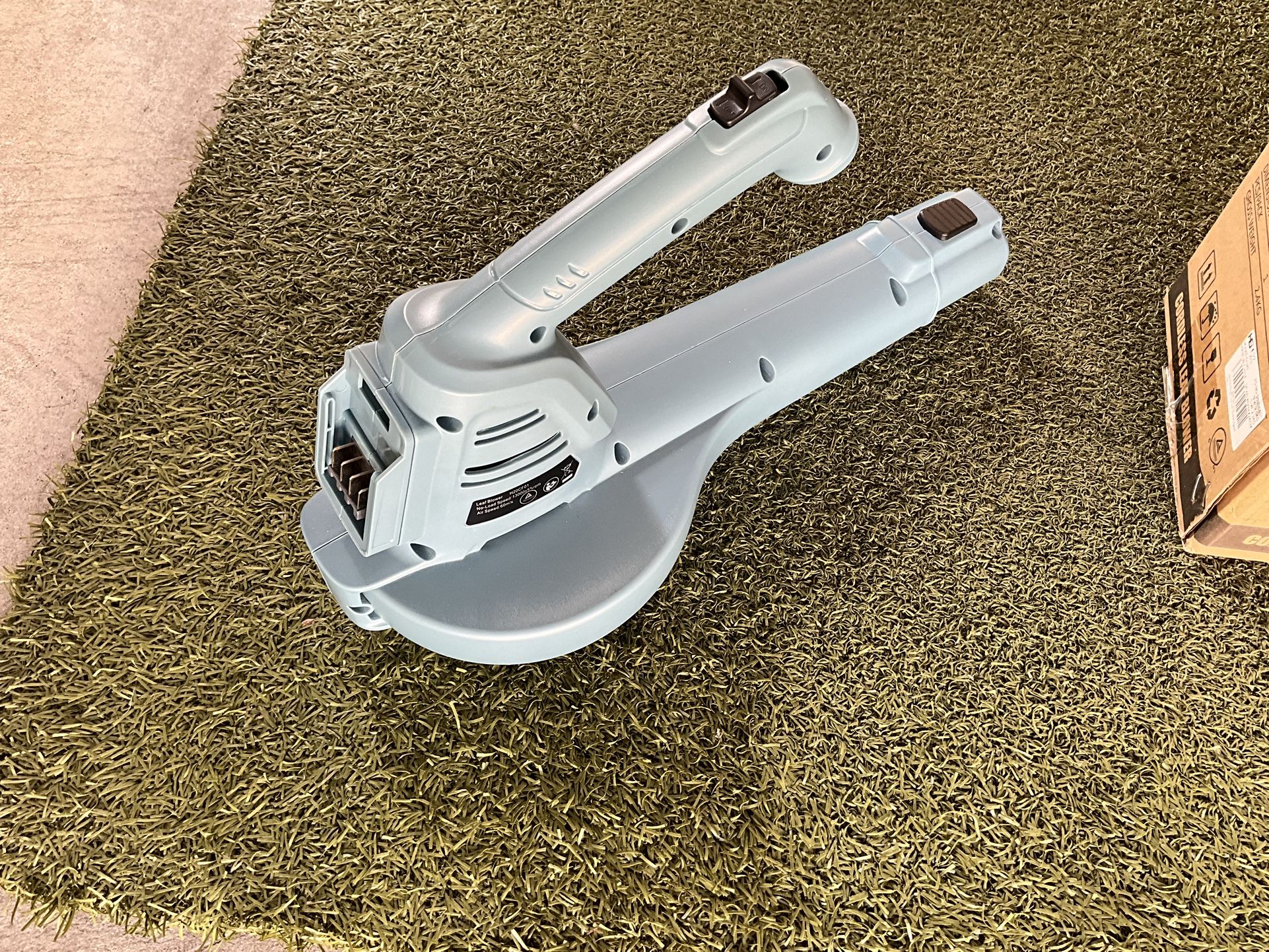 Henx H20CF01 20V Cordless Leaf Blower with Battery & Charger Open Box  