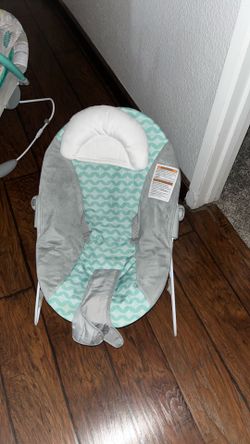 Baby bouncer