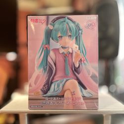 FuRyu Vocaloid Hatsune Miku Figure Toy Miku Love Sailor Noodle Stopper FR40069