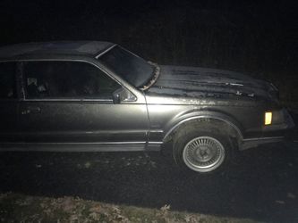 Parting out 1988 Lincoln LSC Mark VII