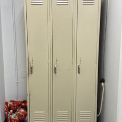 Lockers 