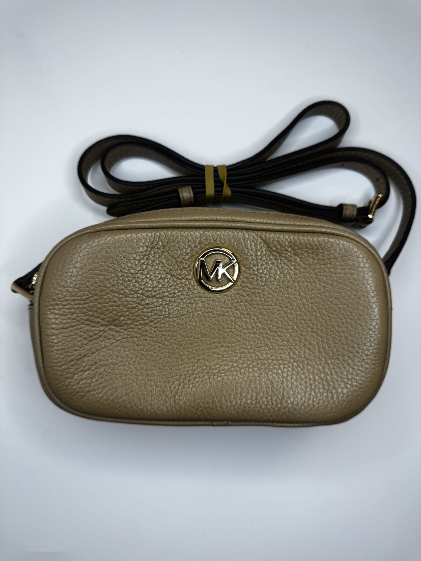 Michael Kors Leather Crossbody Bag Womens Beige Inner Pockets