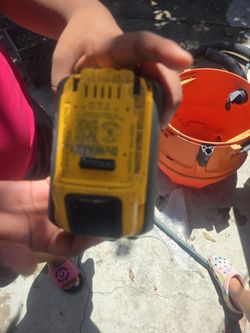 Dewalt, battery