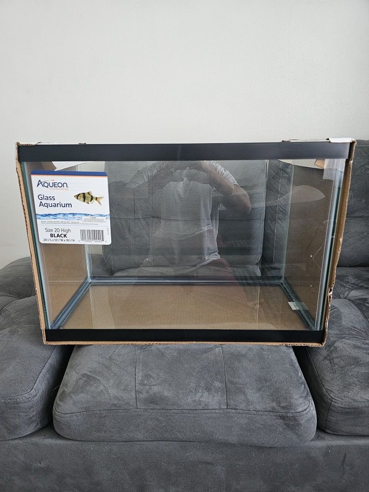 BRAND NEW 20 Gallon Aquarium Fish Tank